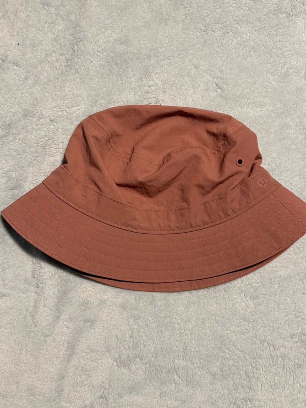Lululemon on my level bucket hat